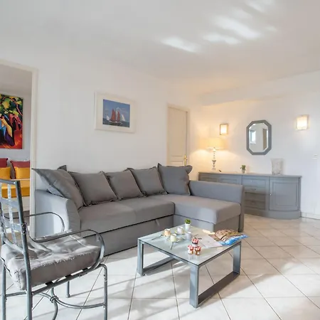 Les Calanques D'azur By Interhome * סנט-אגף