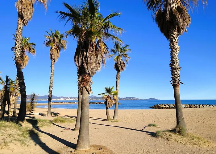 Les Calanques D'azur By Interhome Saint Aygulf