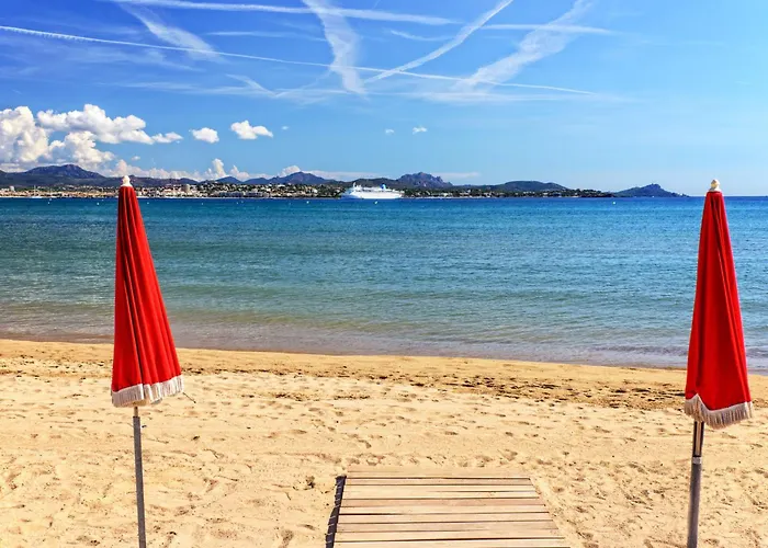 Les Calanques D'azur By Interhome Saint Aygulf