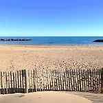 Les Calanques D'azur By Interhome