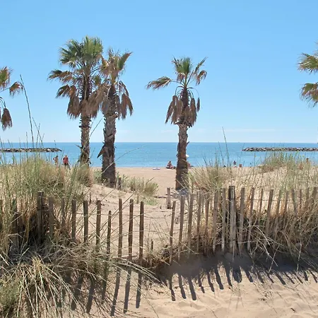 Апартаменты Les Calanques D'azur By Interhome