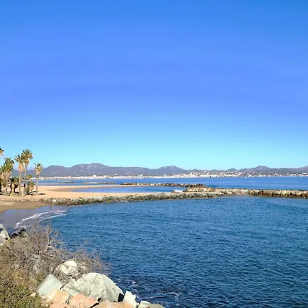 Les Calanques D'azur By Interhome *