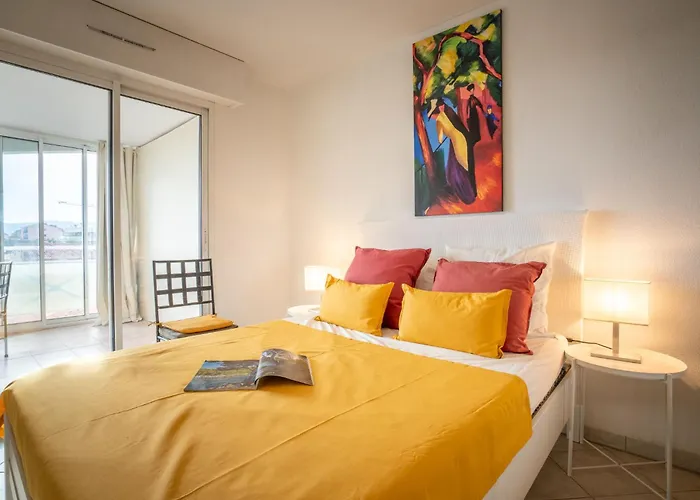 Les Calanques D'azur By Interhome